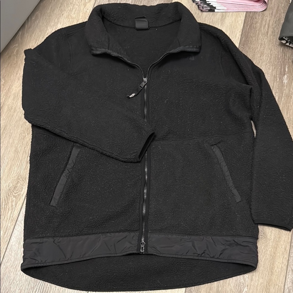 The North Face Women’s Xl fleece zip up
